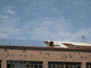 7--Maralik-VHS--roof-during-construction-030